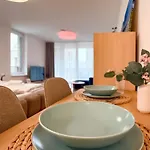 Vydrica - Close To River, Castle, Centre, Ac Apartment